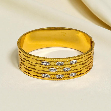 Anti Tarnish Gold Plated Stainless Steel Bracelet For Women & Girls