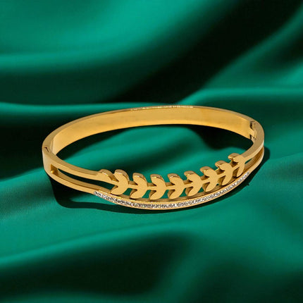 AjaraGems Designer Gold Plated Bracelet, Anti-Tarnish, Long Lasting Shine Stainless Steel Bracelet for Women & Girls