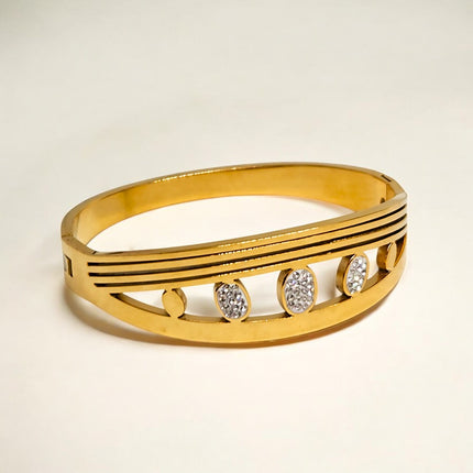 Premium Anti-Tarnish Gold Plated Bracelet | Lightweight Stylish Design | Party & Regular Wear