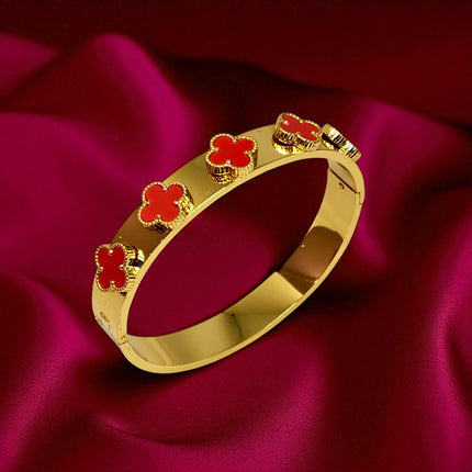 Elegant Gold Plated Anti Tarnish Bracelet with Green Clover Charms For Girls & Women