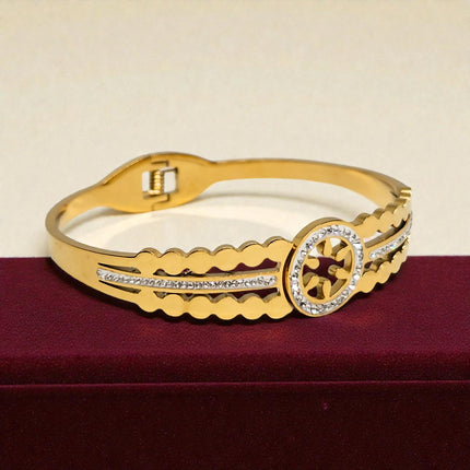 Gold Plated Stainless Steel Anti Tarnish Bracelet with Stone