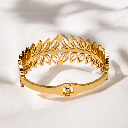 Elegant Leaf Design Gold-Plated Bracelet with Sparkling Stones for Women & Girls