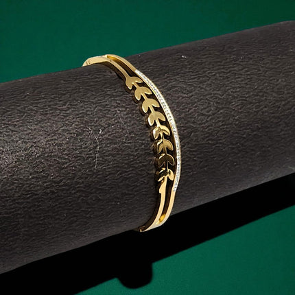 AjaraGems Designer Gold Plated Bracelet, Anti-Tarnish, Long Lasting Shine Stainless Steel Bracelet for Women & Girls