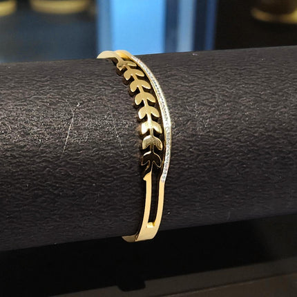 AjaraGems Designer Gold Plated Bracelet, Anti-Tarnish, Long Lasting Shine Stainless Steel Bracelet for Women & Girls